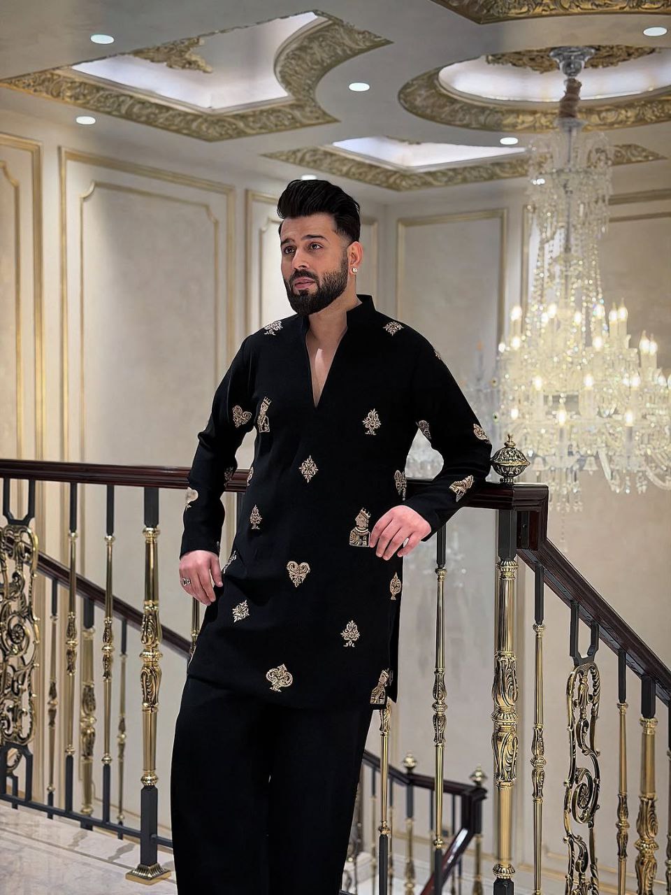 Raja-Rani Black  KURTA WITH Pent  Set