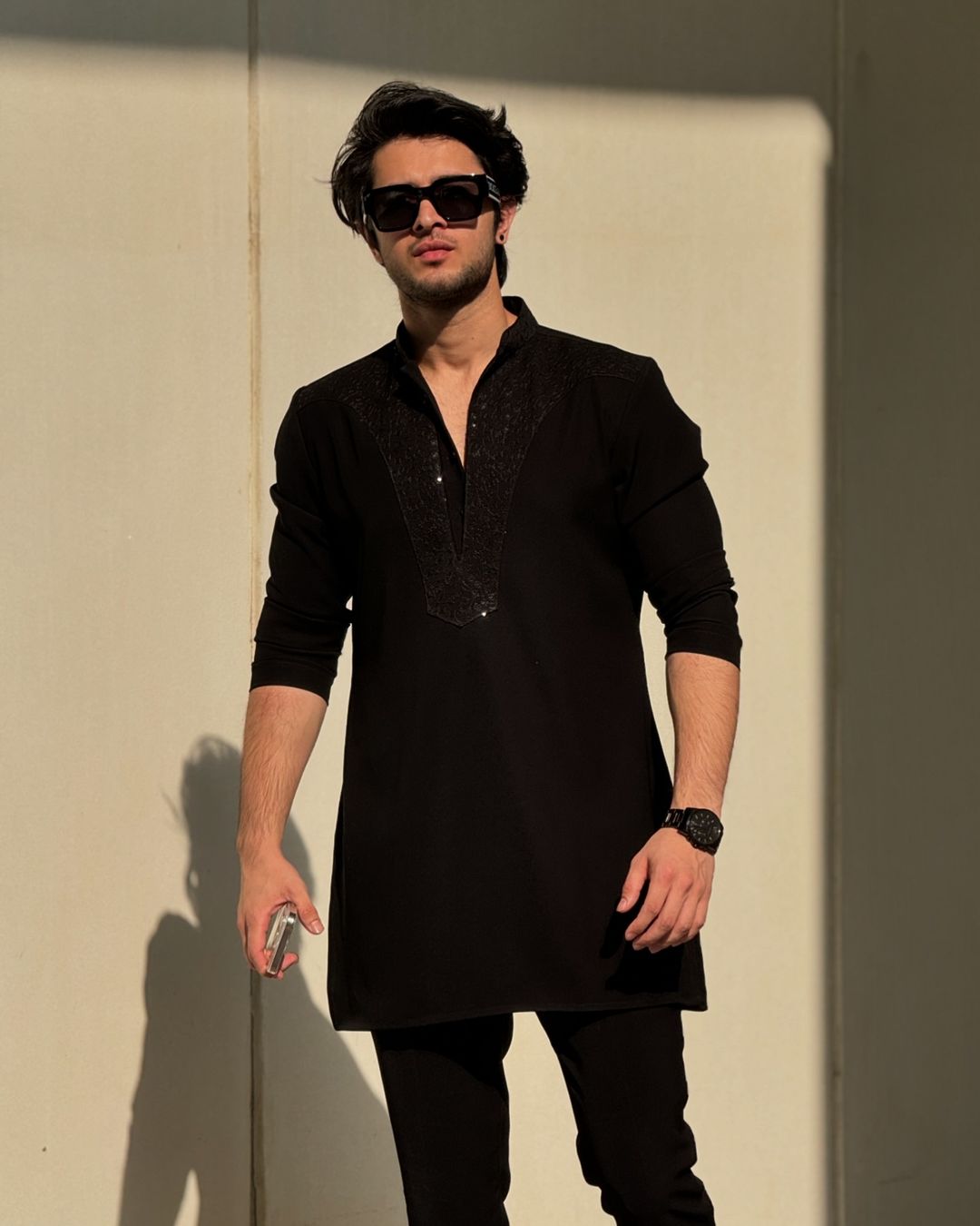 BLACK NECK EMBRODERIED KURTA AND PAJAMA