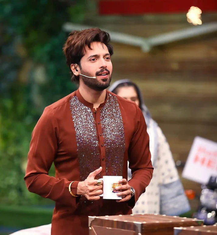MAROON BOX NECK EMBROIDERED MEN'S KURTA WITH PAJAMA SET
