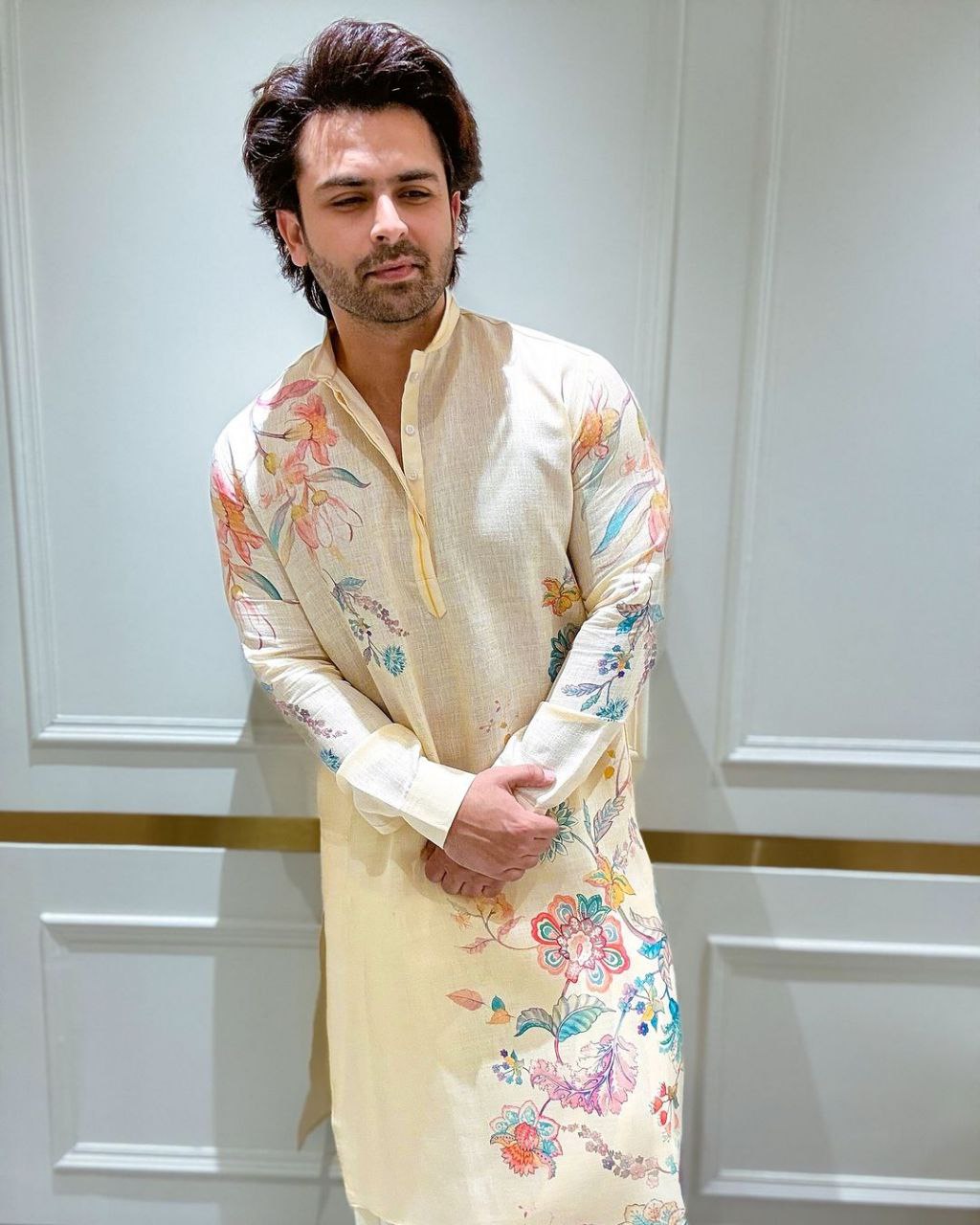 FLORAL PRINTED KURTA WITH PAJAMA SET